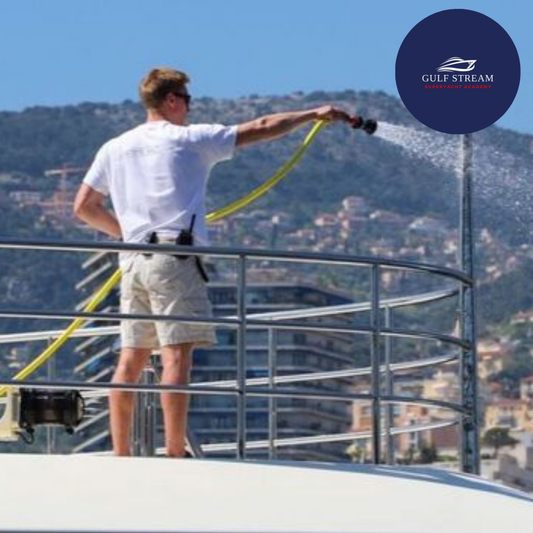 SUPERYACHT DECKHAND ONLINE